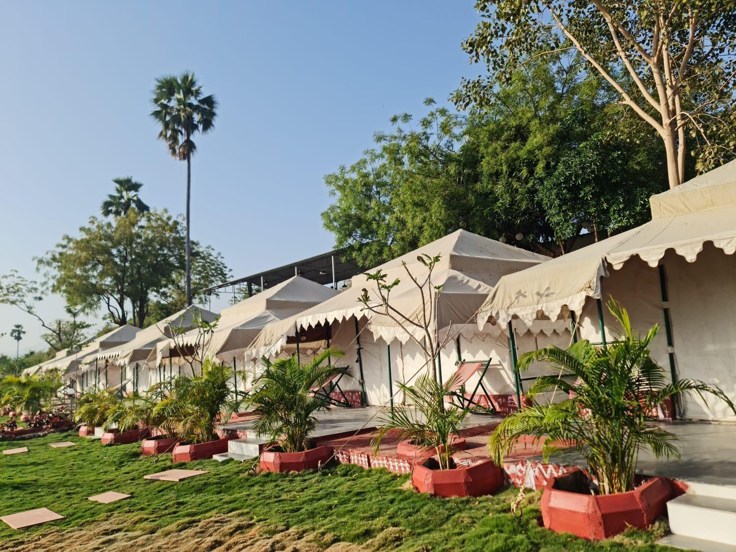 Riverview Tent Resort Kevadia Exterior photo